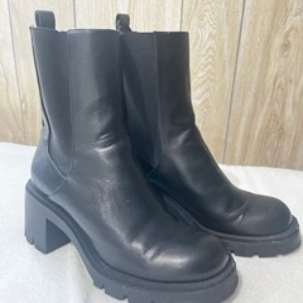 Zara Black Leather Chunky Boot Size 39